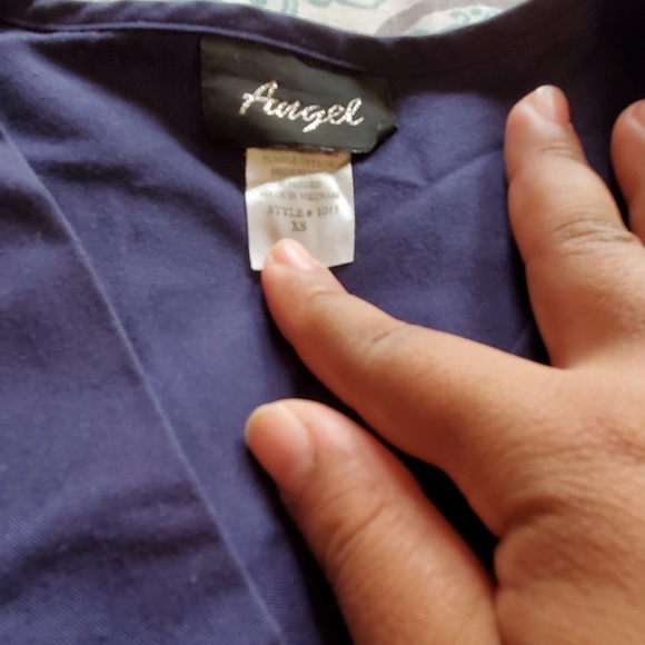 Scrub - Picture 2 of 2